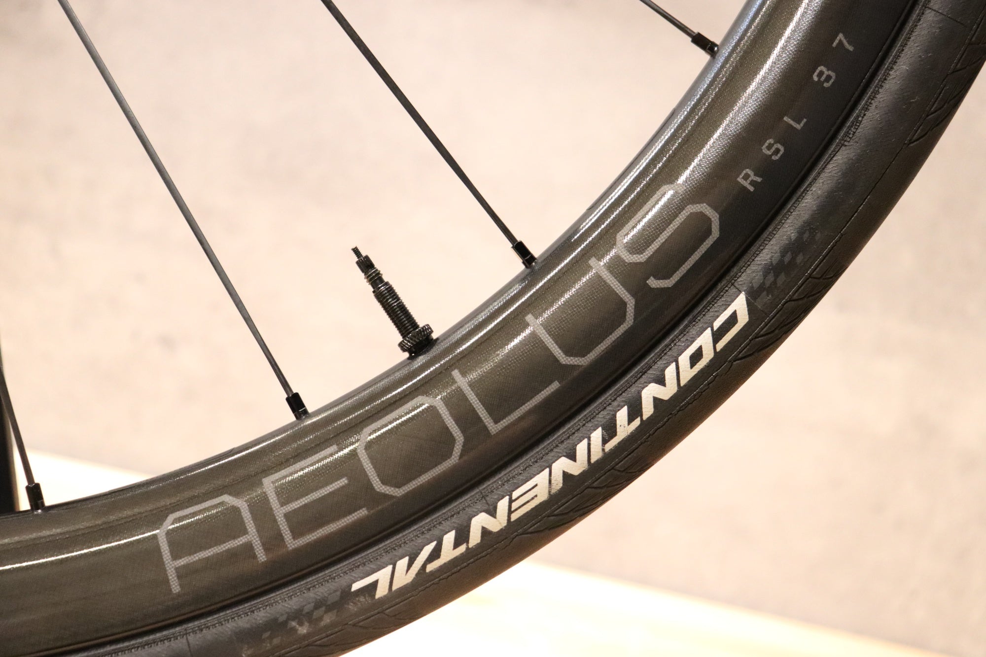 ボントレガー BONTRAGER アイオロス AEOLUS RSL 37 カーボン