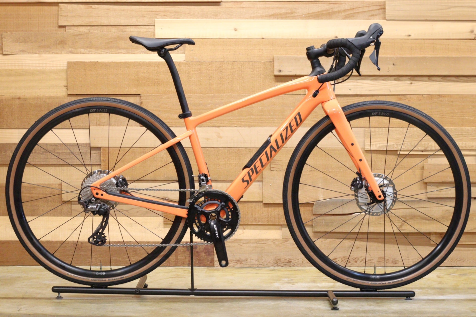 スペシャライズド SPECIALIZED ディヴァージュ DIVERGE COMP CARBON