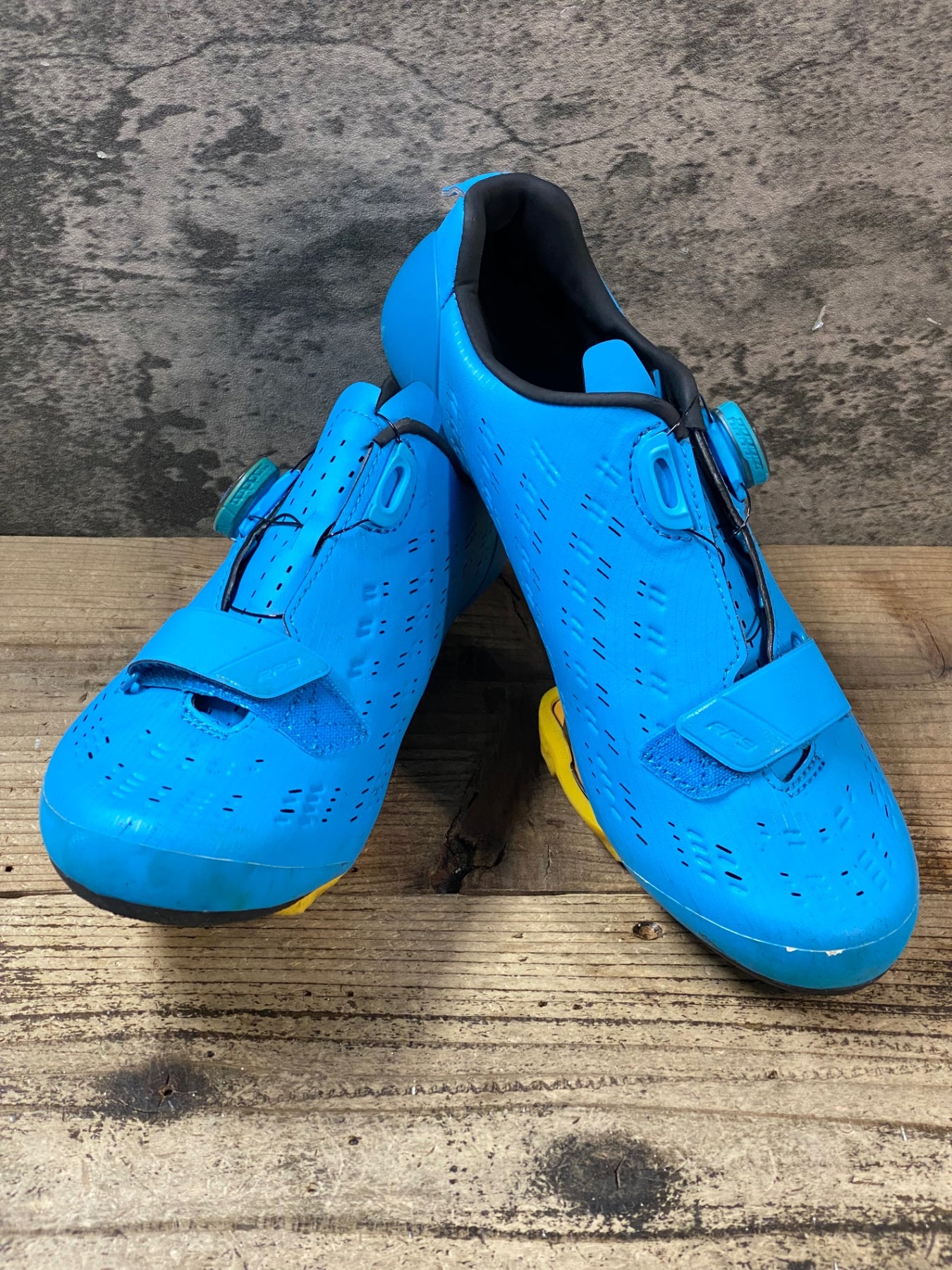 JV408 シマノ SHIMANO SH-RP901-S ビンディングシューズ 3穴 BOA 水色