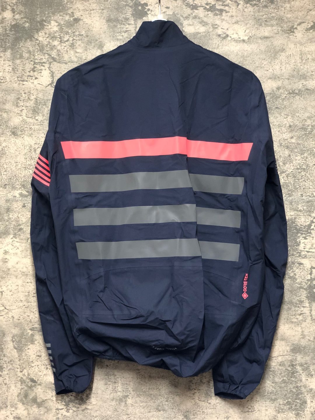 KN771 ラファ Rapha RCC PRO TEAM RAIN JACKET サイクルジャケット 紺 M