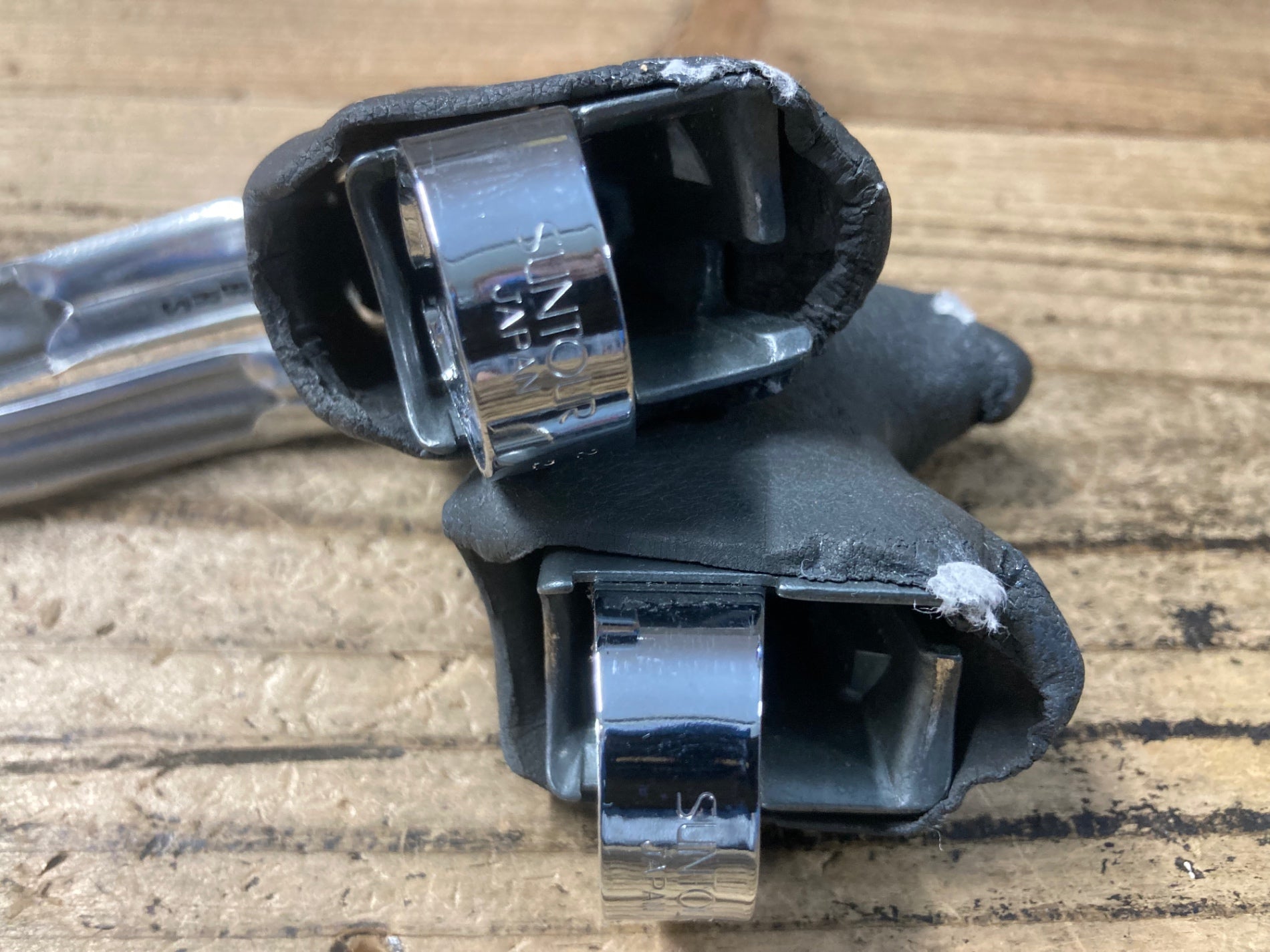 KM894 サンツアー SUNTOUR SUPERBE PRO ブレーキレバー ※フード劣化