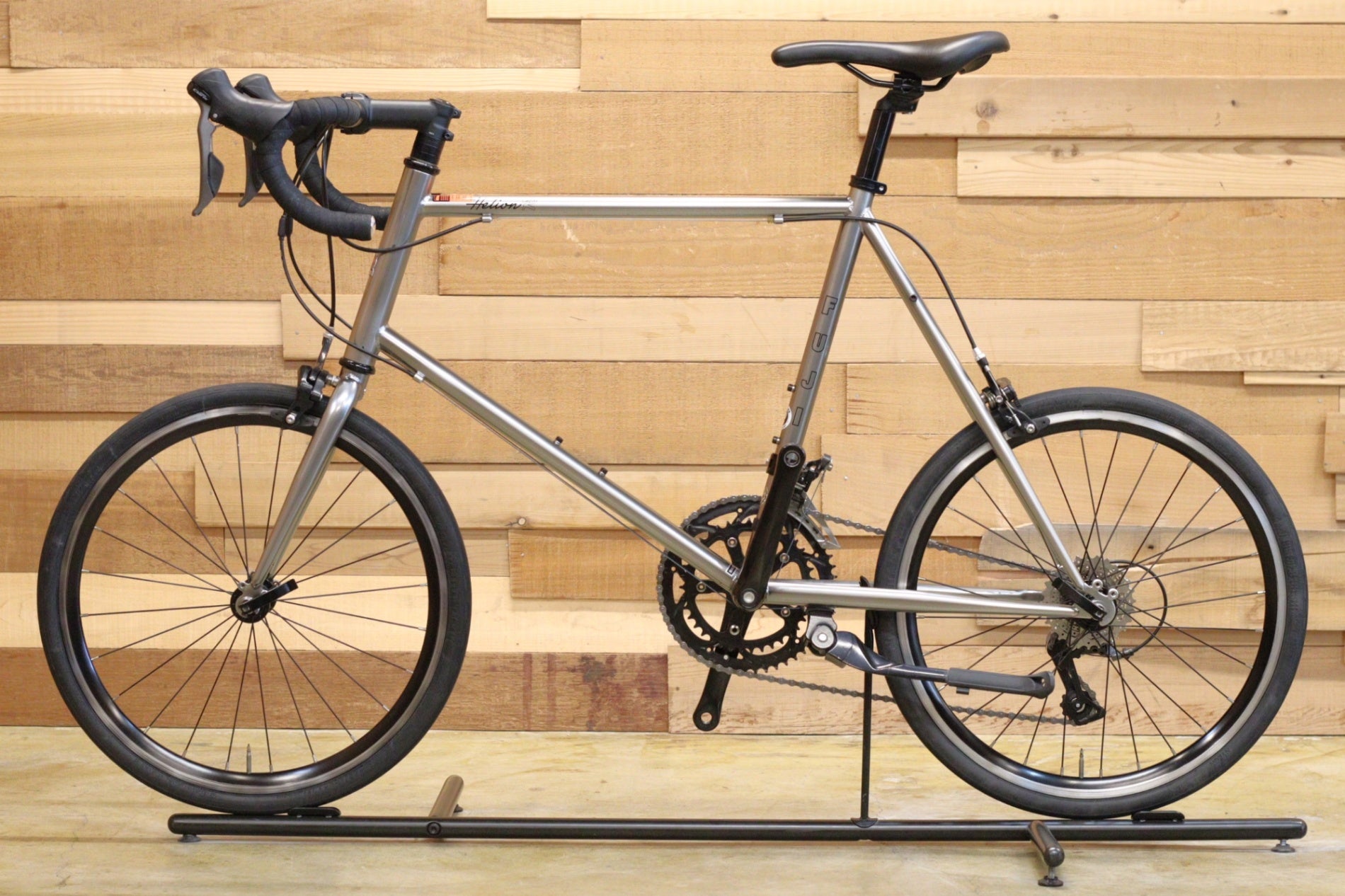 フジ FUJI ヘリオン HELION R 2018 50サイズ シマノ クラリス R2000