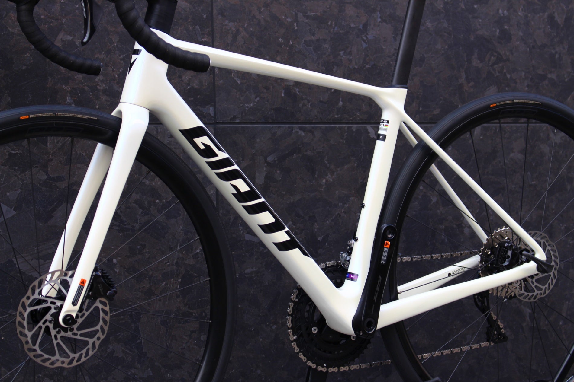 ジャイアント GIANT TCR Advanced 2 KOM 2025モデル Sサイズ シマノ