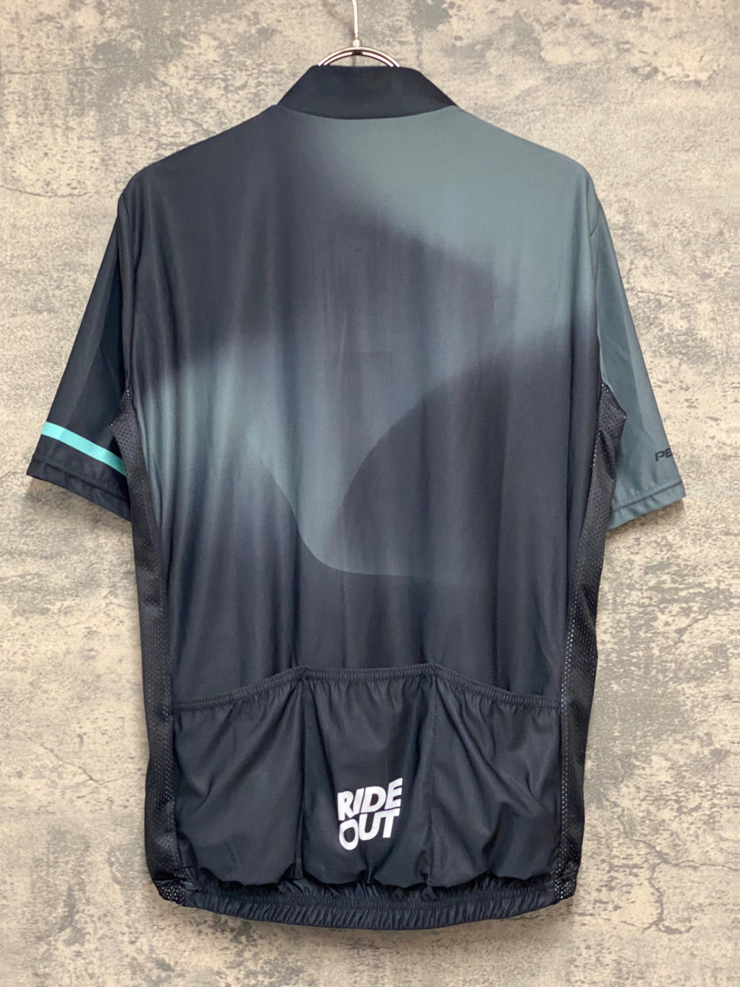 KL035 パールイズミ PEARL iZUMi 半袖 サイクルジャージ 黒 L