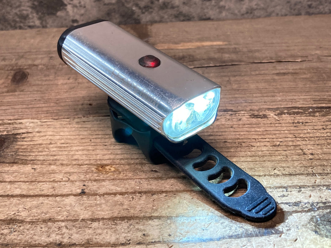 JM574 レザイン LEZYNE LITE DRIVE 1000XL フロントライト 点灯確認済 ※マウント部品一部欠品