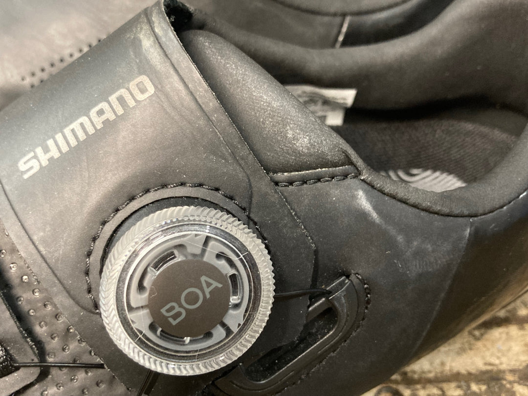 JY156 シマノ SHIMANO RC5 SHRC502M L01 S ビンディングシューズ 3穴 黒 EU41