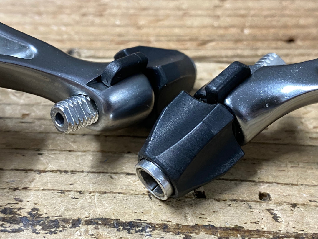 KC865 シマノ SHIMANO 105 BR-5600 ブレーキキャリパー 前後セット