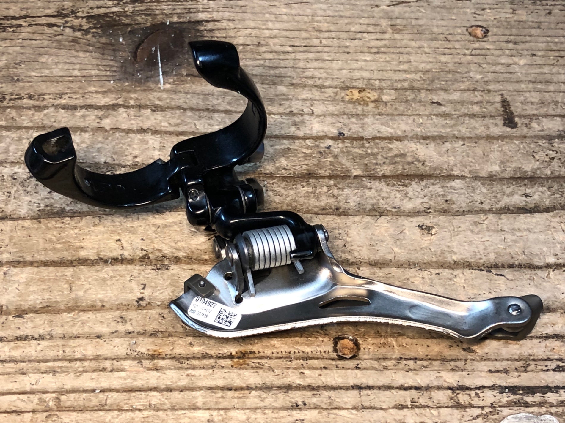 カンパニョーロコーラスフロントディレイラー campagnolo chorus