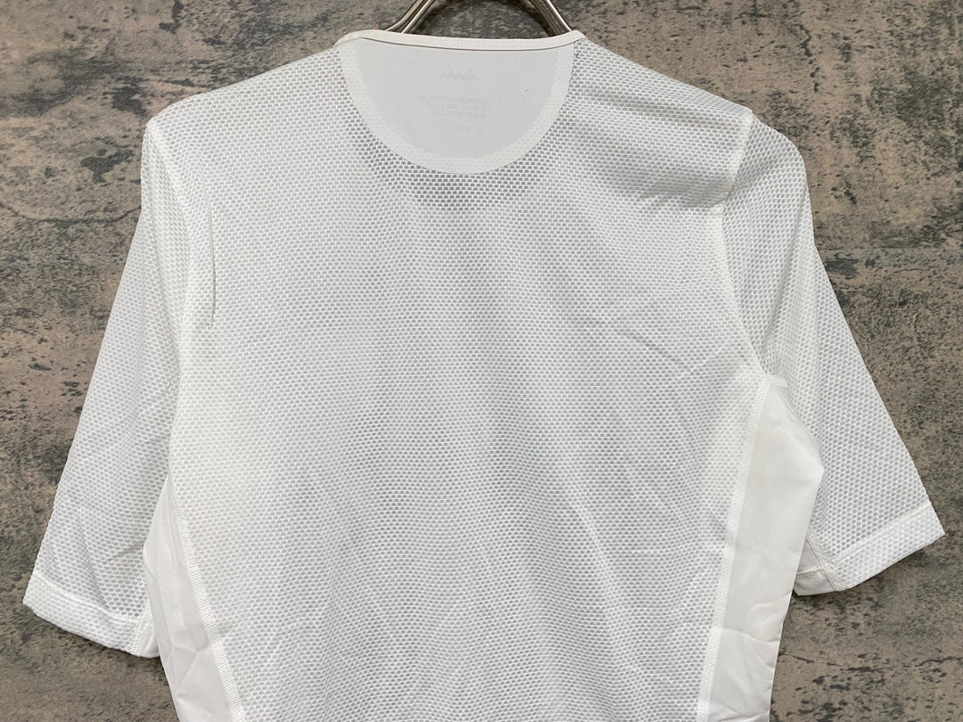 JY636 ラファ Rapha PRO TEAM BASE LAYER SHORT SLEEVE 半袖 ベースレイヤー 白 M メッシュ 未使用