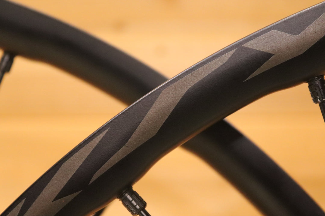 マヴィック MAVIC キシリウム プロ KSYRIUM PRO UST DISC シマノ 11S/12S 19C アルミ チューブレスレディ ロードバイク ホイールセット 【広島店】