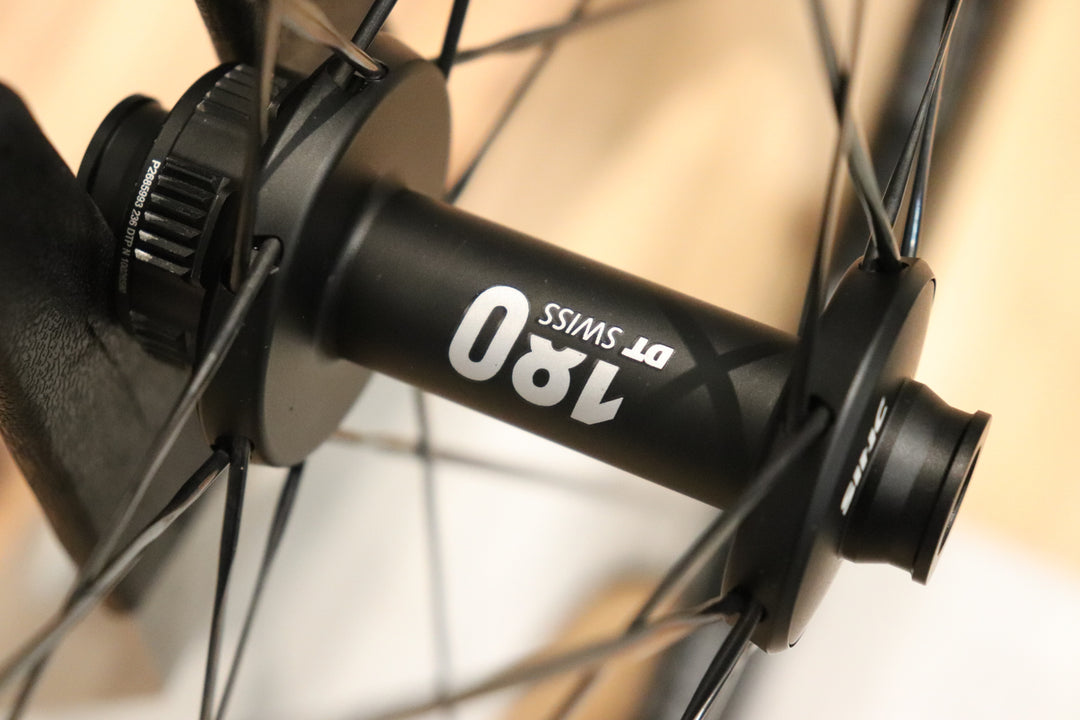 DT SWISS ARC1100 DICUT DB 50/62 カーボン チューブレスレディ ホイールセット シマノ11S/12S 【仙台店】