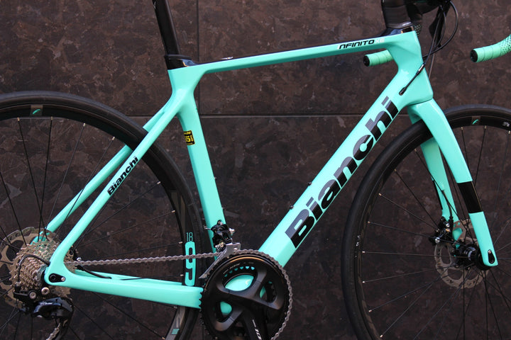 ビアンキ BIANCHI インフィニート INFINITO XE DISC 2022モデル 55サイズ シマノ105 R7020 11S 油圧DISC カーボン ロードバイク 【福岡店】