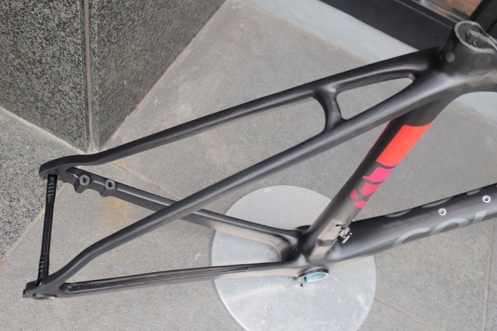 コルナゴ COLNAGO CLX DISC 480Sサイズ カーボン ロードバイク フレームセット 【東京南麻布店】