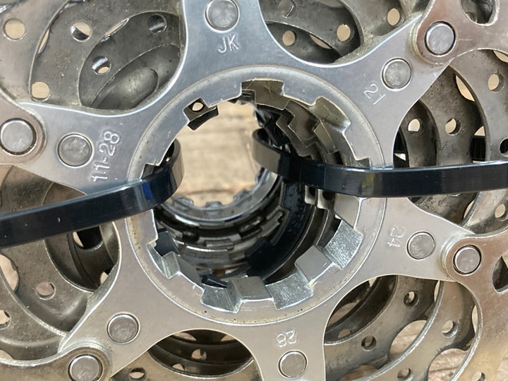 KP170 シマノ SHIMANO 105 CS-5700 スプロケット 11-28T 10S