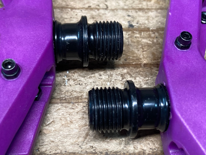 JP678 DMR V11 樹脂 フラットペダル 紫 MTB ピン付き