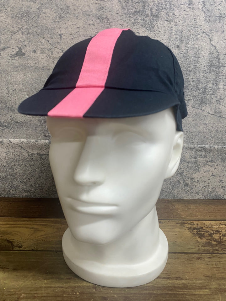 JY139 ラファ Rapha CAP サイクルキャップ 黒ピンク サイズ不明