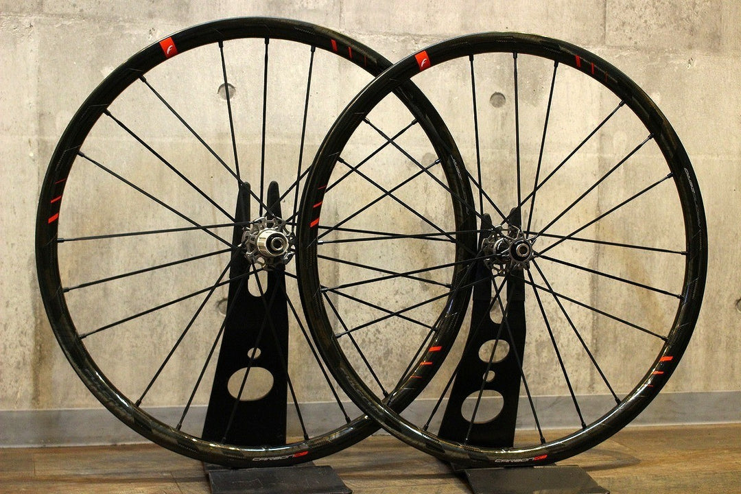 フルクラム FULCRUM レーシングゼロ カーボン RACING ZERO CARBON DB カーボン チューブレスレディ ホイールセット シマノ11S/12S 【名古屋店】