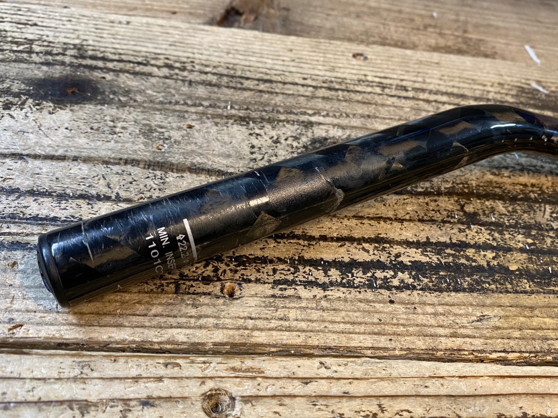 JG867 プロファイルデザイン PROFILE DESIGN CARBON STRYKE DHバー