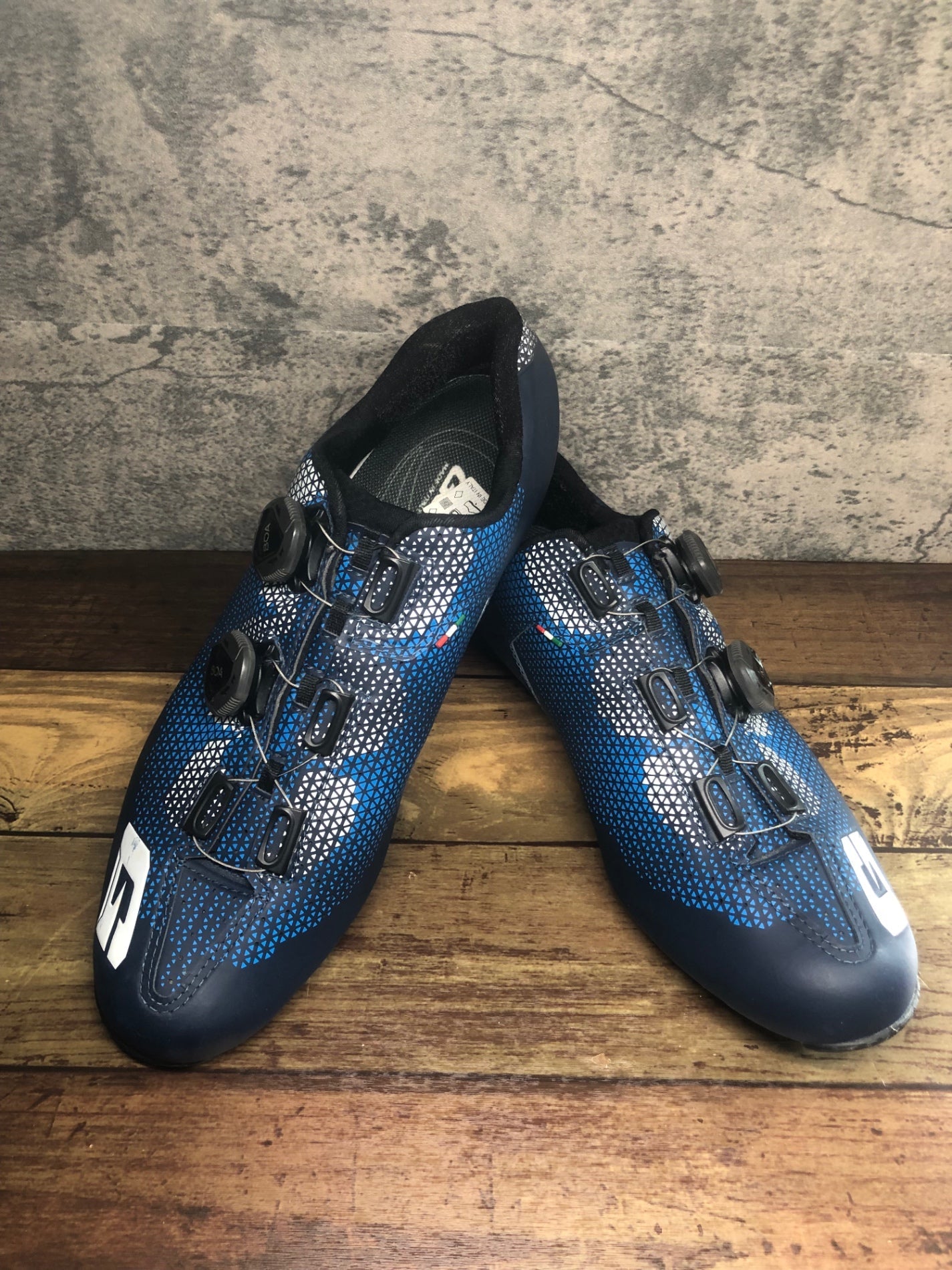 IS811 ガエルネ GAERNE g.chrono carbon BOA ビンディングシューズ 青