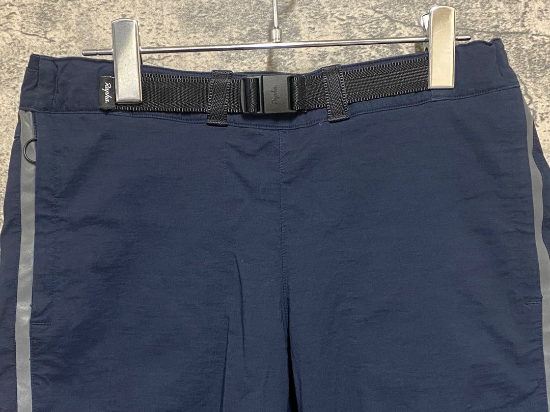 KR202 ラファ Rapha COMMUTER SHORTS サイクルパンツ 紺 ※サイズ不明