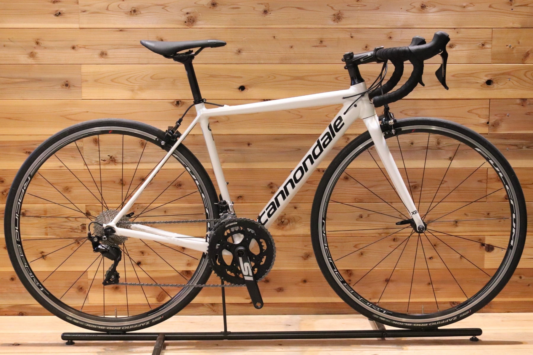 キャノンデール CANNONDALE キャド CAAD12 2019モデル 48サイズ シマノ 