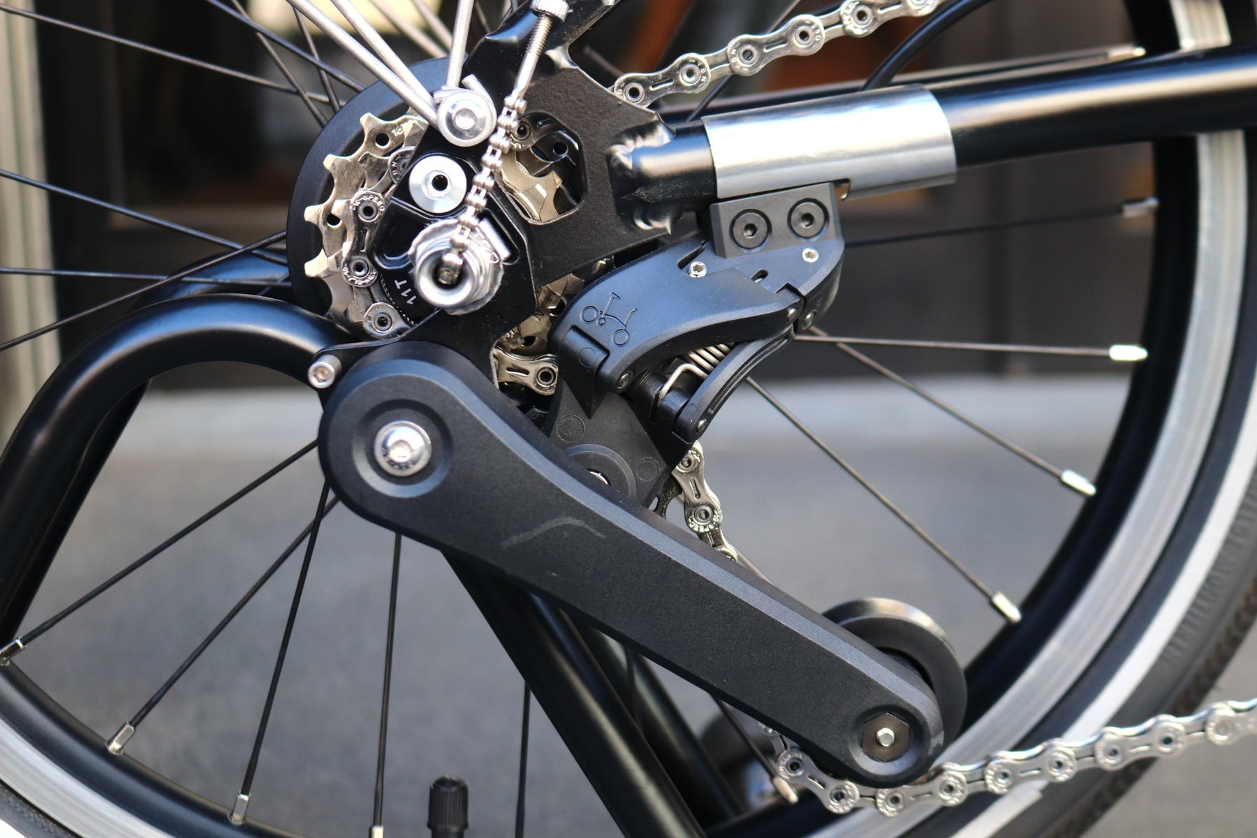 ブロンプトン BRONPTON 折り畳み ミニベロ ブロンプトン BROMPTON P LINE EXPLORE LOW 12S 2024モデル フレイム