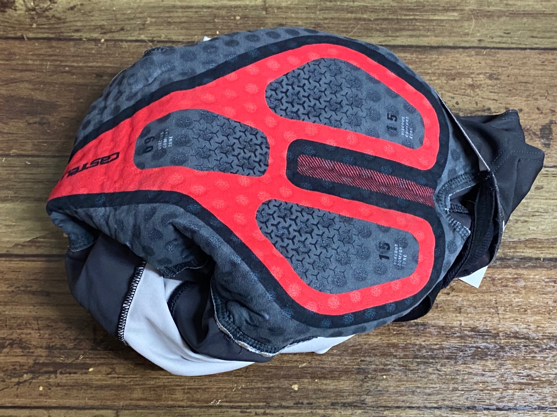 カステリ　Castelli Rosso corsaビブショーツ M ブラック KN397 カステリ CASTELLI ROSSO CORSA ビブショーツ 黒 グレー M