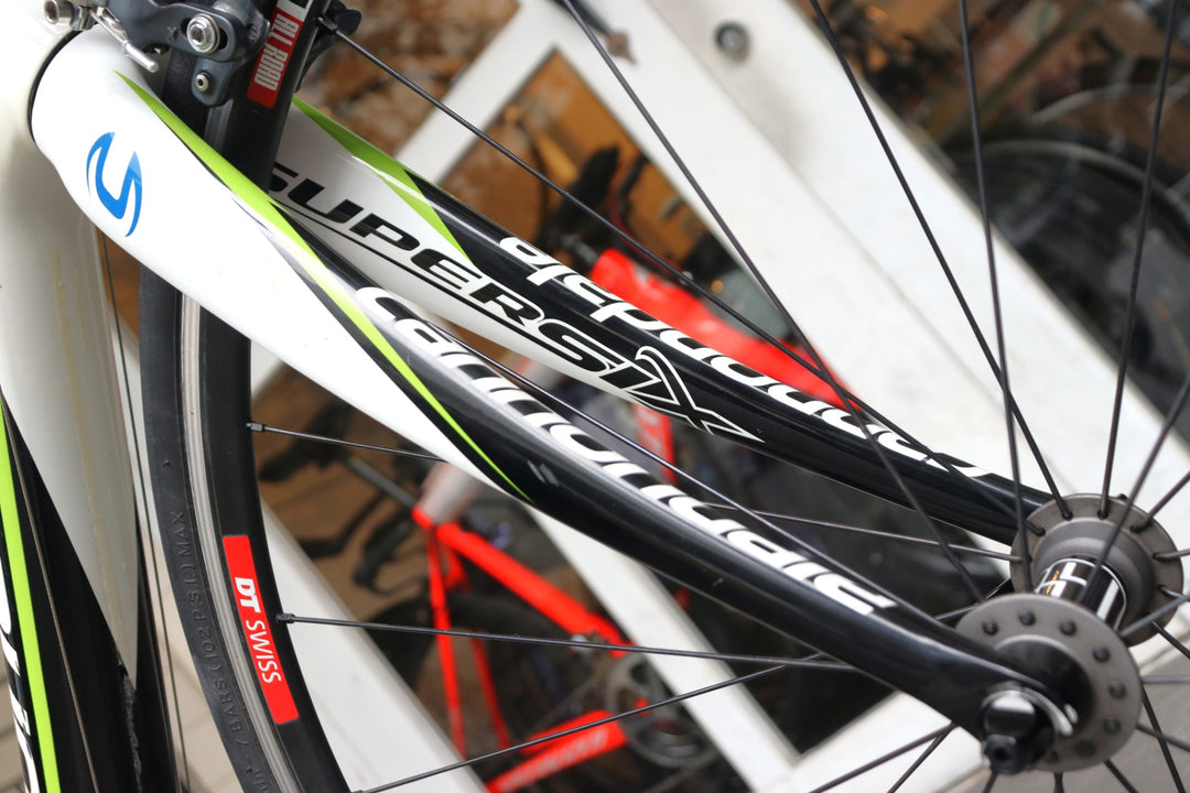 キャノンデール Cannondale スーパーシックス SUPERSIX 2011モデル 52サイズ シマノ アルテグラ 6700 MIX 10S カーボン ロードバイク 【横浜店】