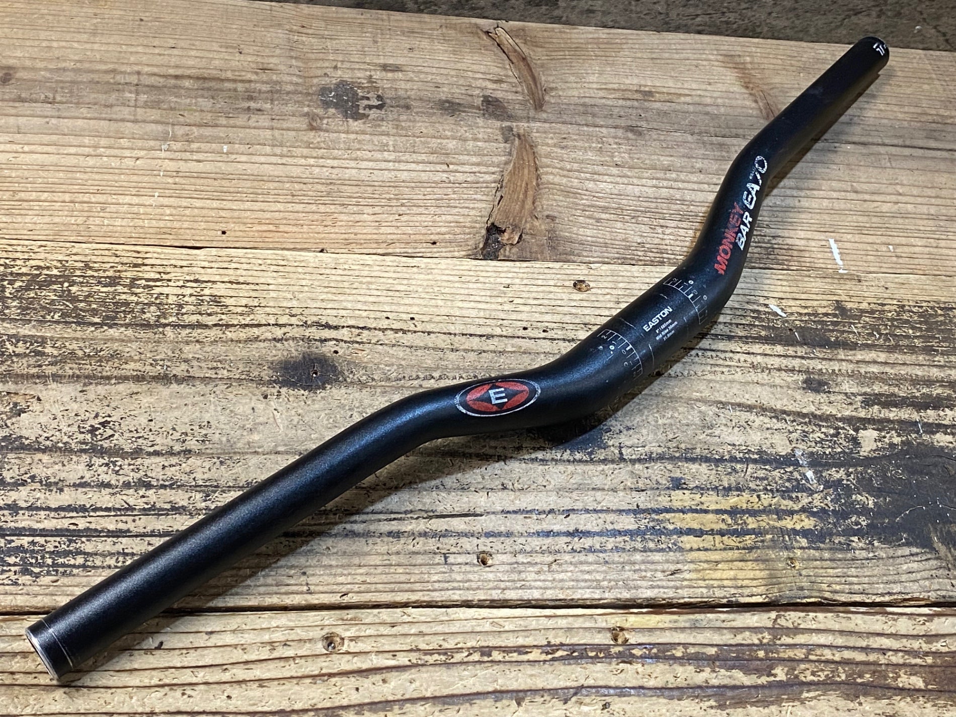 KA978 イーストン EASTON EA70 MONKEY BAR アルミ ライザーバー 600mm