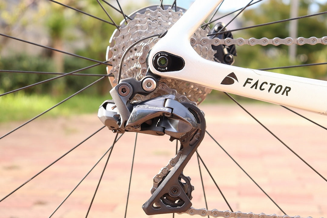 ファクター FACTOR ONE DISC 2020年モデル 54サイズ シマノ アルテグラ R8070 MIX DI2 11S カーボン ロードバイク 【芦屋店】