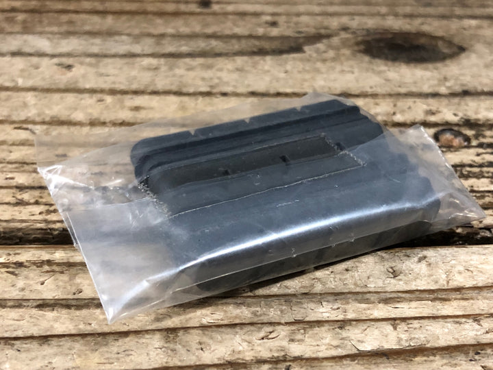 KI428 AX Lightness ブレーキパッド 4pcs カンパニョーロ用