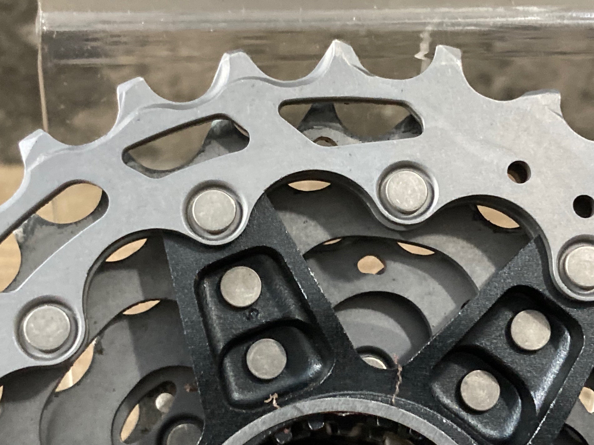 JM976 シマノ SHIMANO デュラエース DURA-ACE CS-R9200 スプロケット