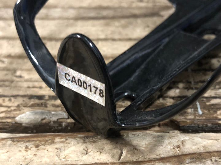 JU608 エリート ELITE カンニバル CANNNIBAL デローザ DE ROSA カーボン ボトルケージ