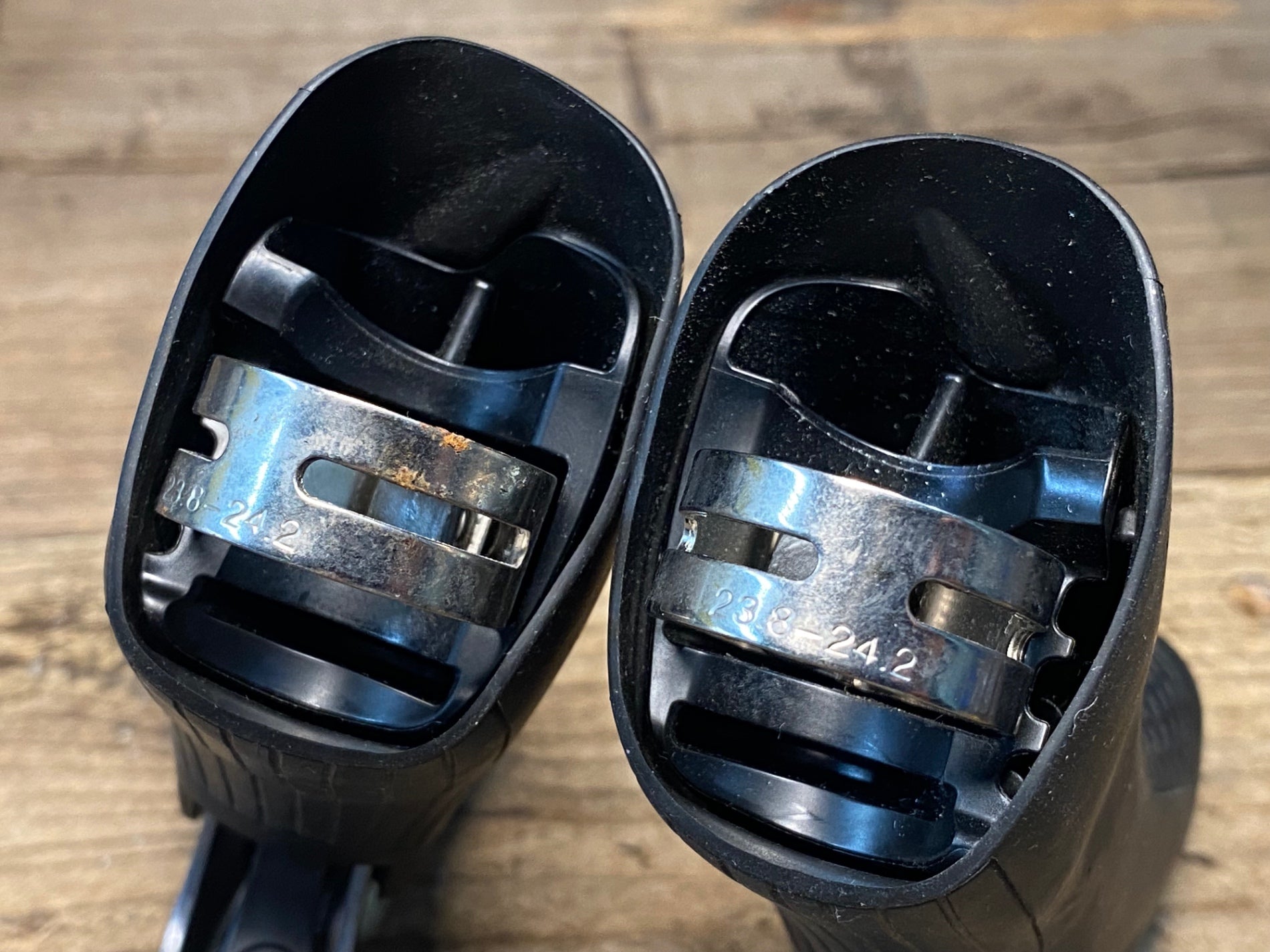 r8050 stiレバー SHIMANO（シマノ）ST-R8050 STIレバー デュアルコントロール