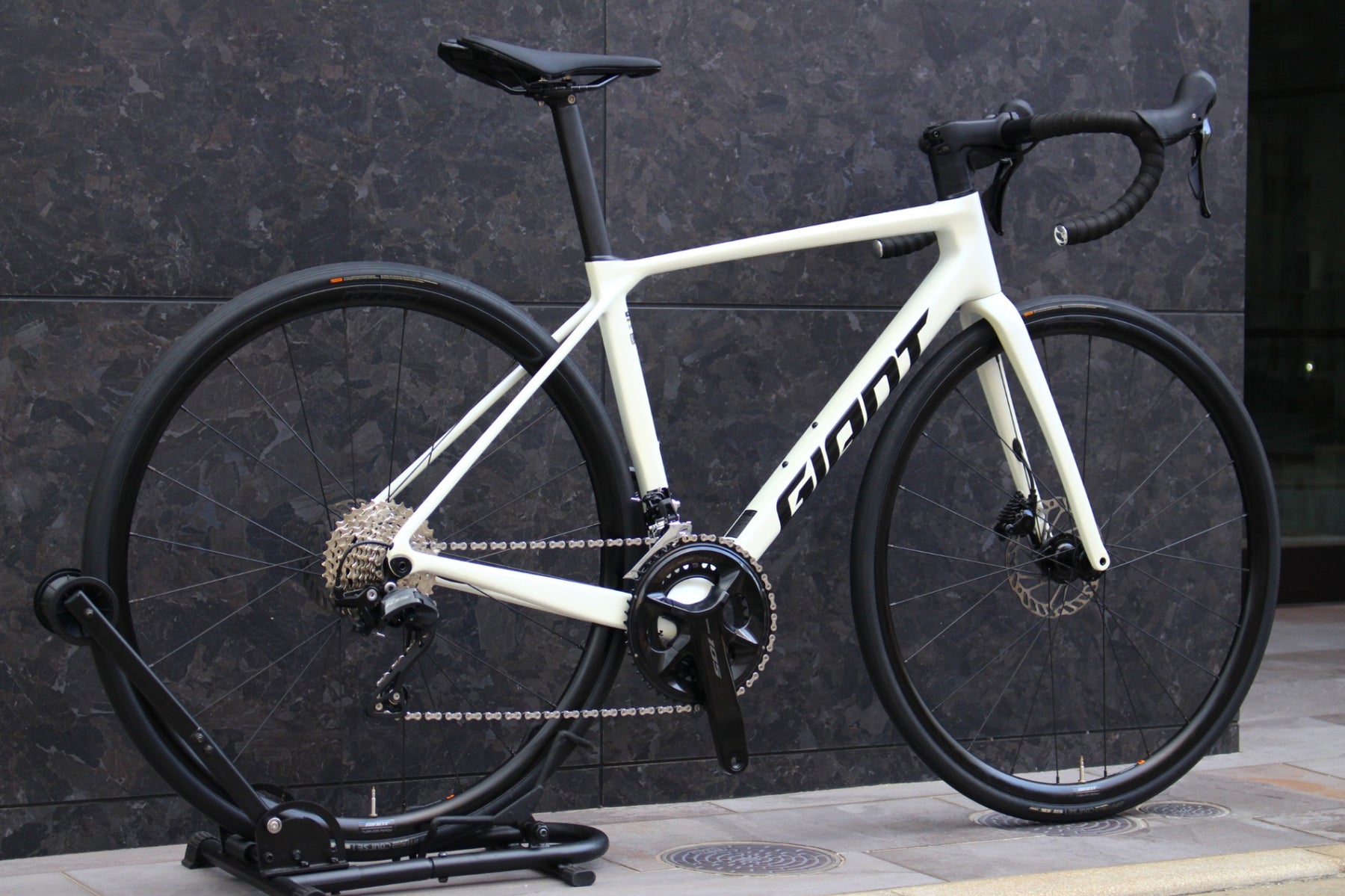 gvwYs5ZxJYhAGv91zpJC4ZxAxajprJ