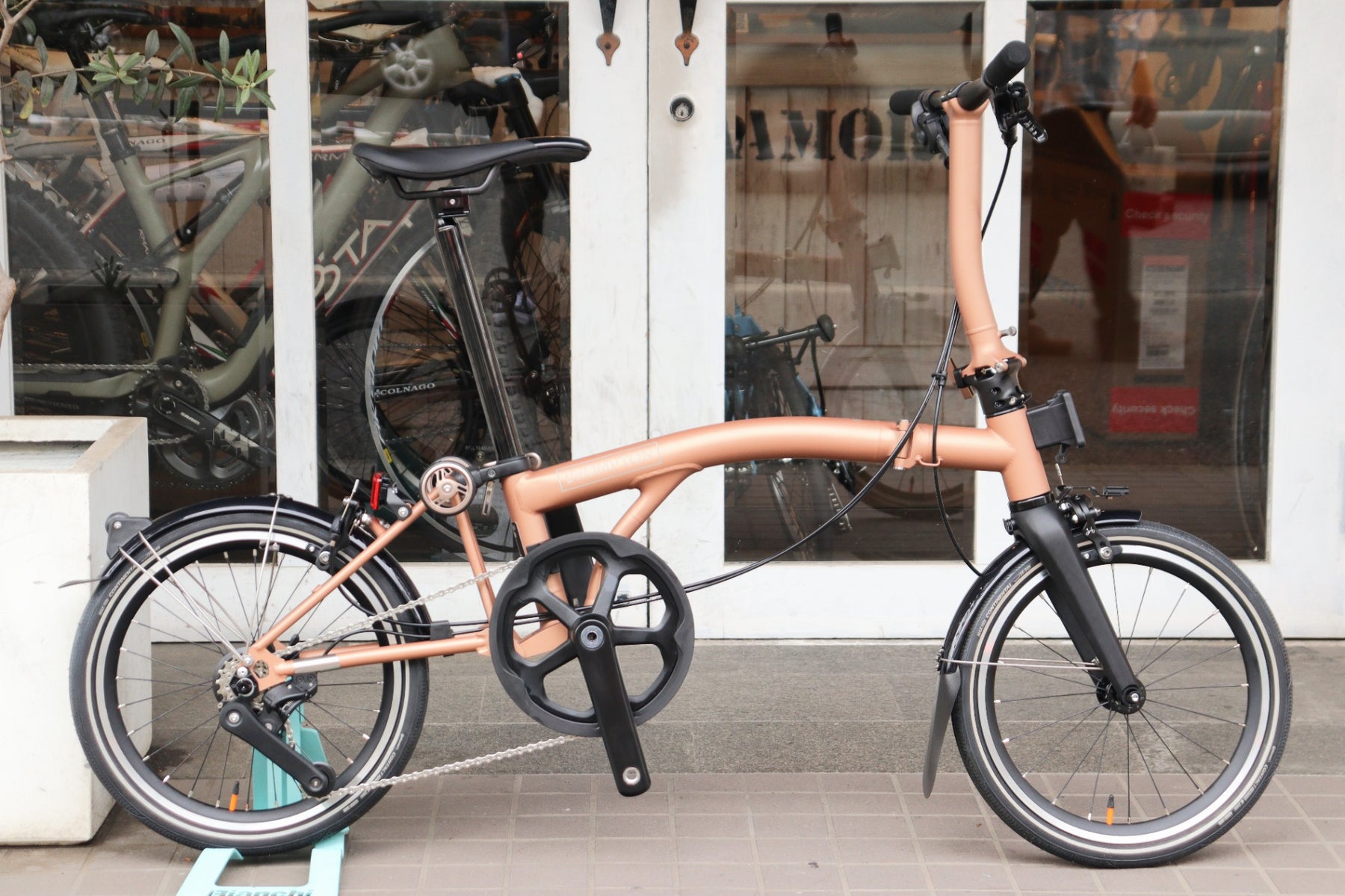 ブロンプトン BROMPTON T LINE URBAN LOW CERATECH BRONZE S4L 2025