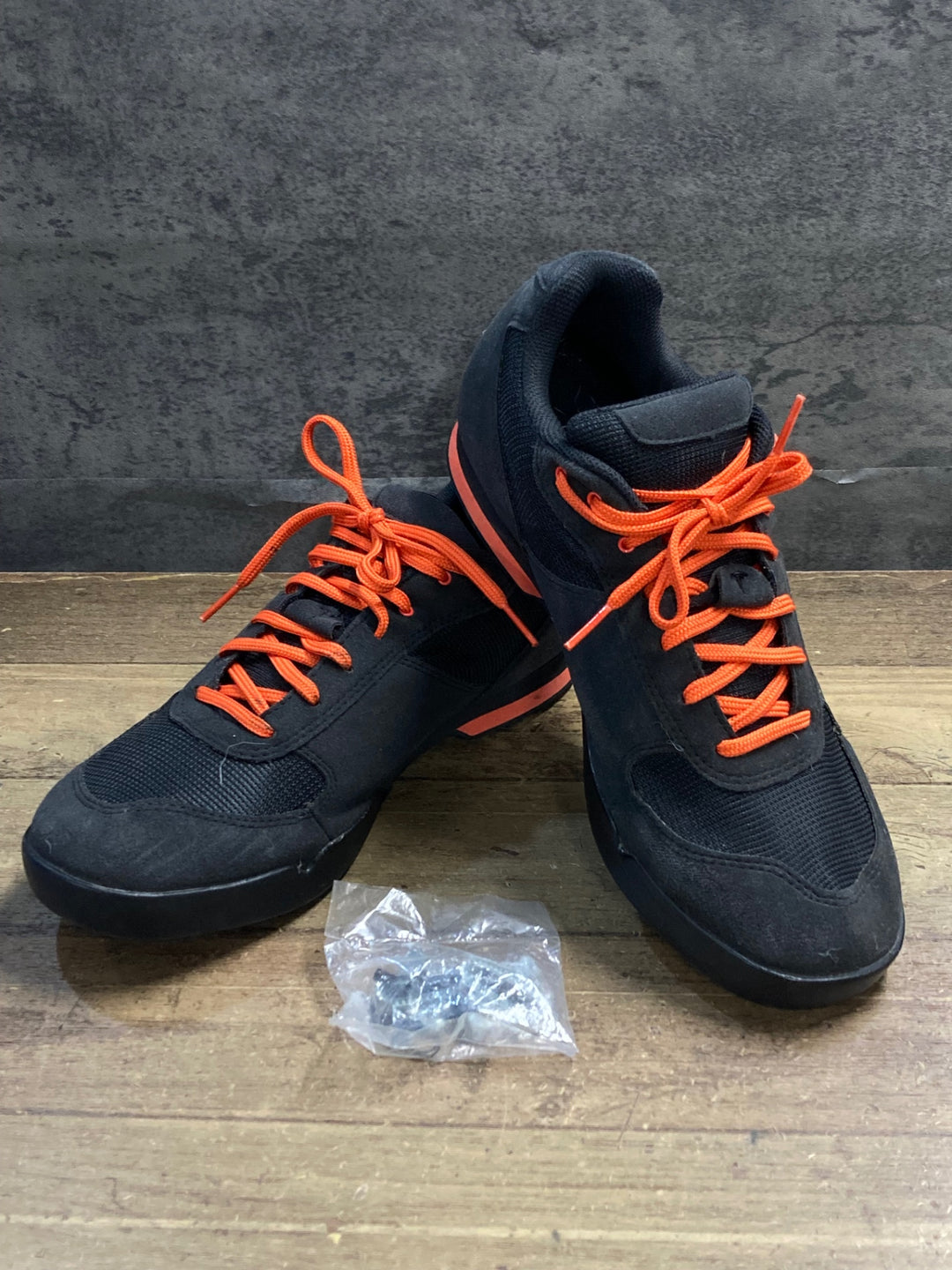 KD520 ジロ GIRO RUMBLE VR ビンディングシューズ 黒 EU43 SPD