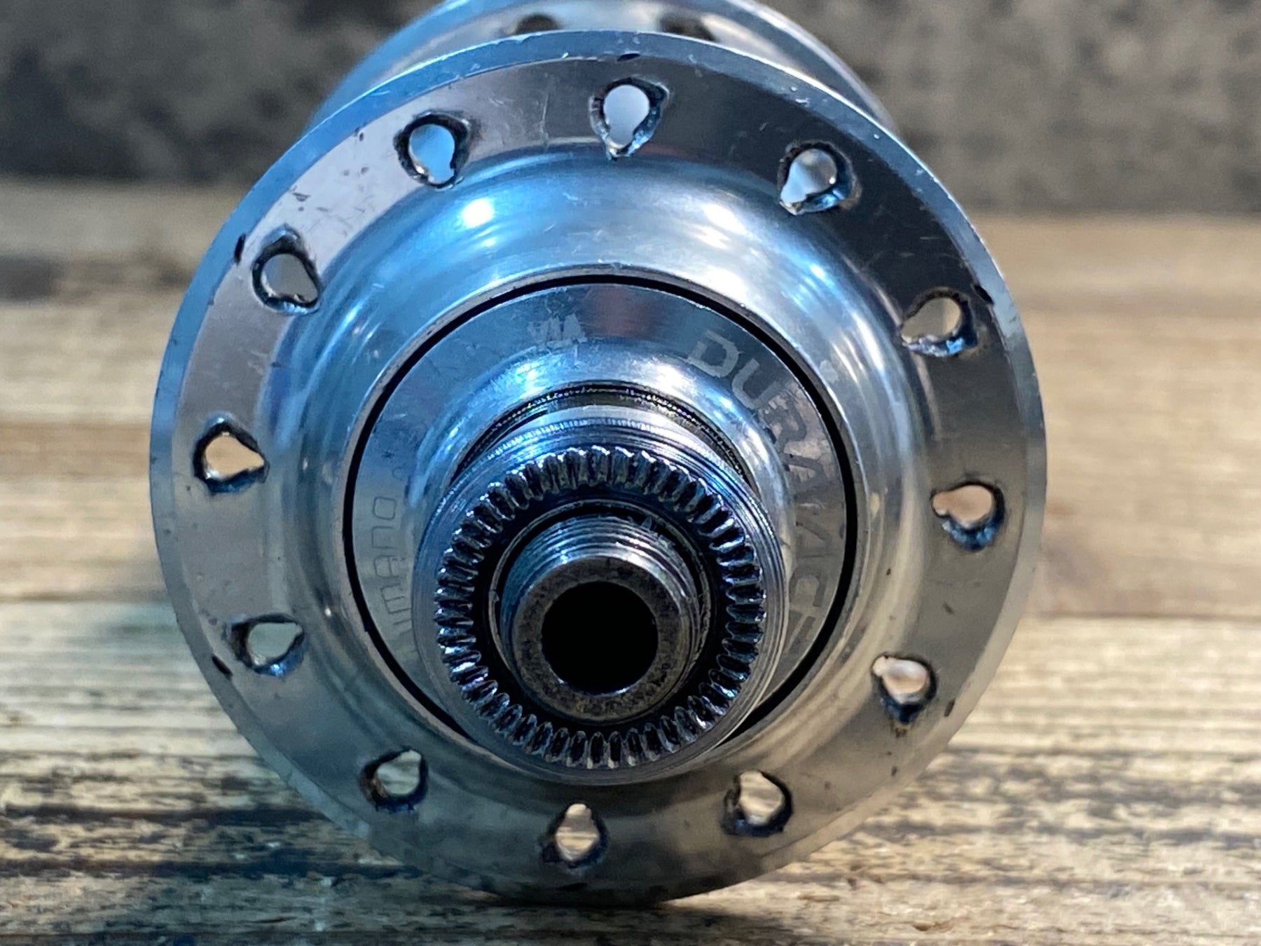 JJ079 シマノ SHIMANO デュラエース DURA-ACE FH-7700 フリーハブ 24H