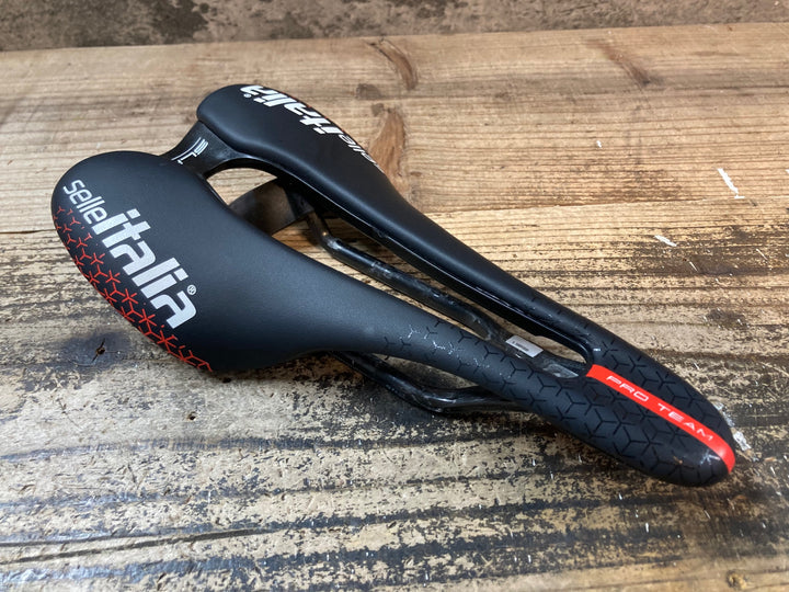 JN514 セライタリア Selle Italia SLR PRO TEAM サドル カーボンレール 130mm ※レールクラックのためジャンク