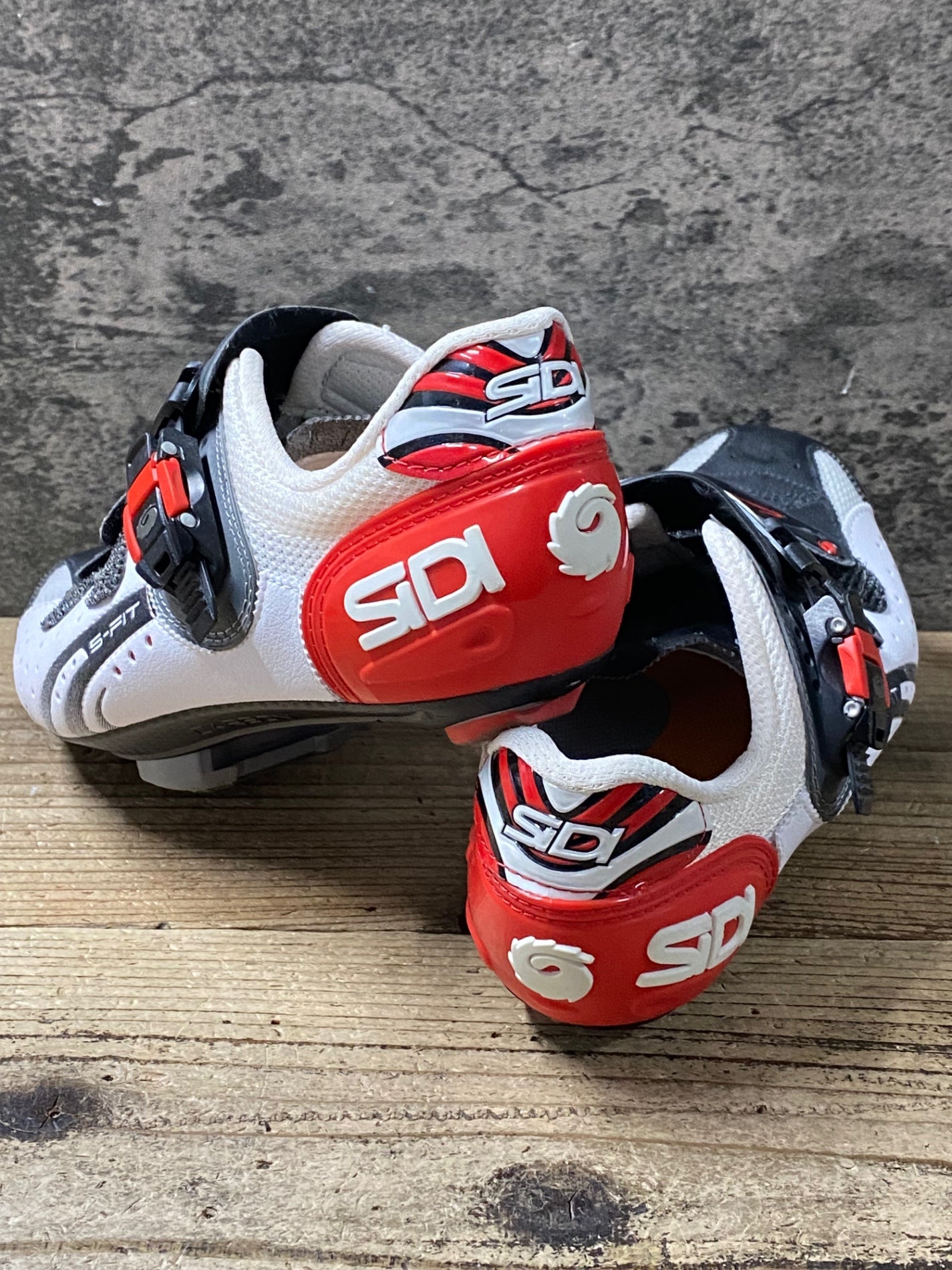 KG192 シディ SIDI S-FIT CARBON ビンディングシューズ EU42 3穴 白黒