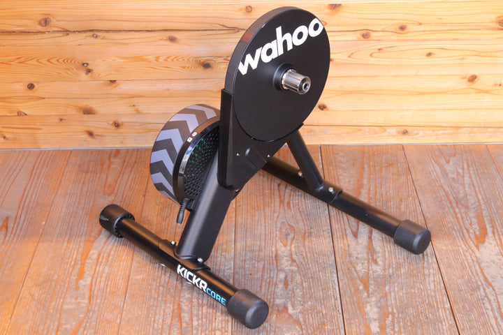 ワフー WAHOO キッカーコア KICKR CORE スマートローラー ダイレクトドライブ ローラー台 【広島店】
