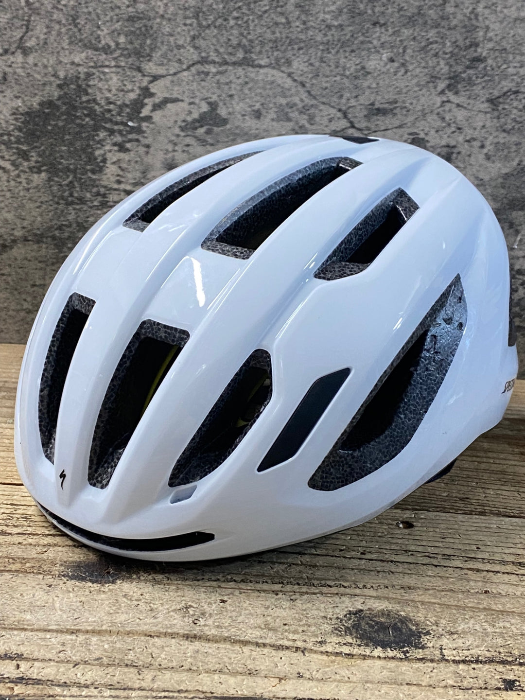 KF957 スペシャライズド SPECIALIZED CHAMONIX3 ヘルメット 白 L