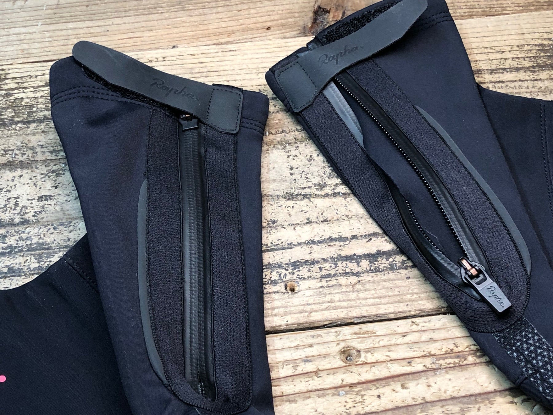 JN719 ラファ Rapha DEEP WINTER OVERSHOES シューズカバー 黒 M 裏