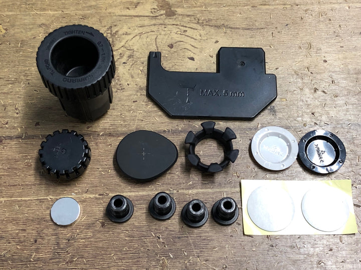 KF657 SHIMANO FC-R8100-P 160mm 両足計測 チェーンリング無 動作確認済