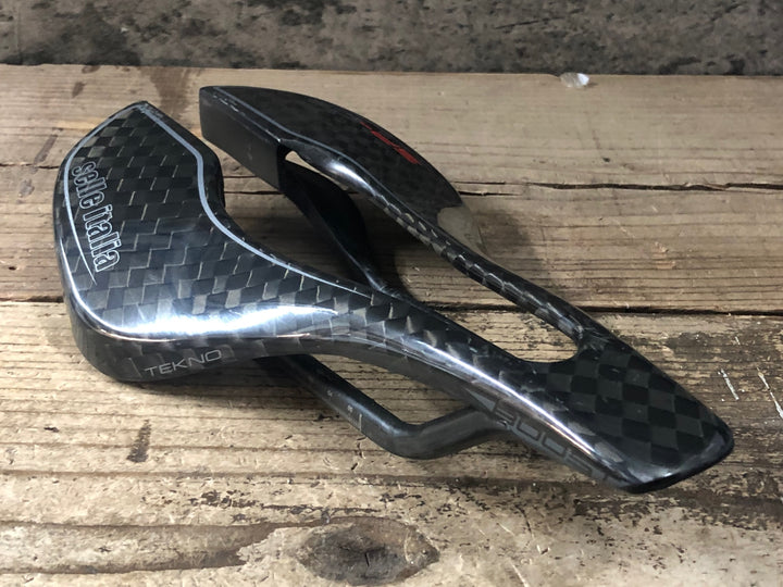 JU324 セライタリア selle italia SP-01 TEKNO SUPERFLOW BOOST L3 カーボンレール