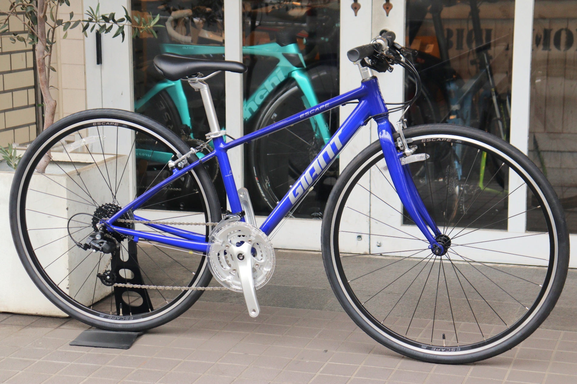 未使用】 ジャイアント GIANT エスケープ ESCAPE R3 MS 2023モデル XXS