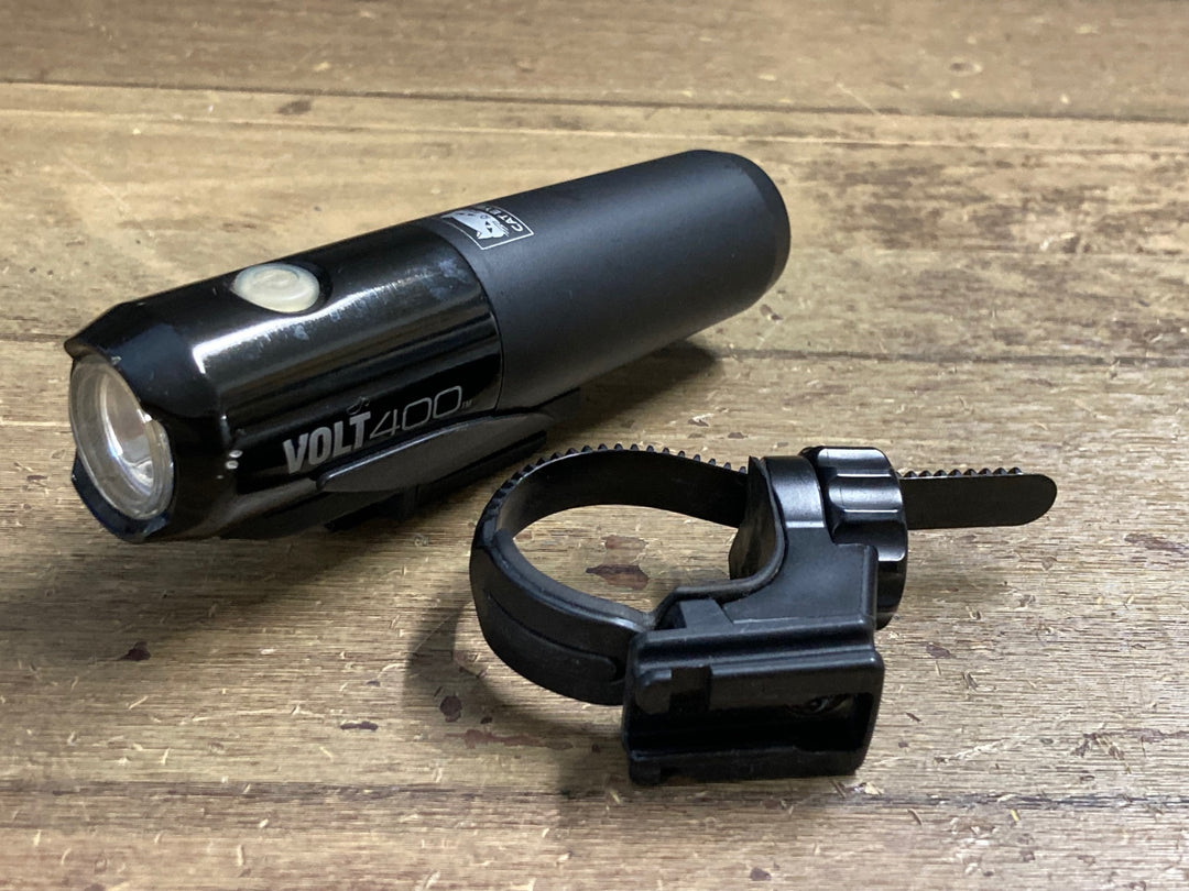 KR135 キャットアイ CATEYE VOLT400 フロントライト 点灯確認済