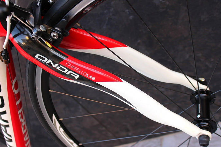 ピナレロ PINARELLO FP2 CARBON 2011モデル 470サイズ シマノ 105 5700 カーボン ロードバイク 【福岡店】