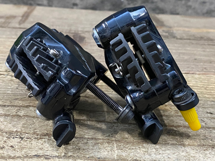 JT714 シマノ SHIMANO 105 BR-R7070 ディスクブレーキキャリパー 前後セット