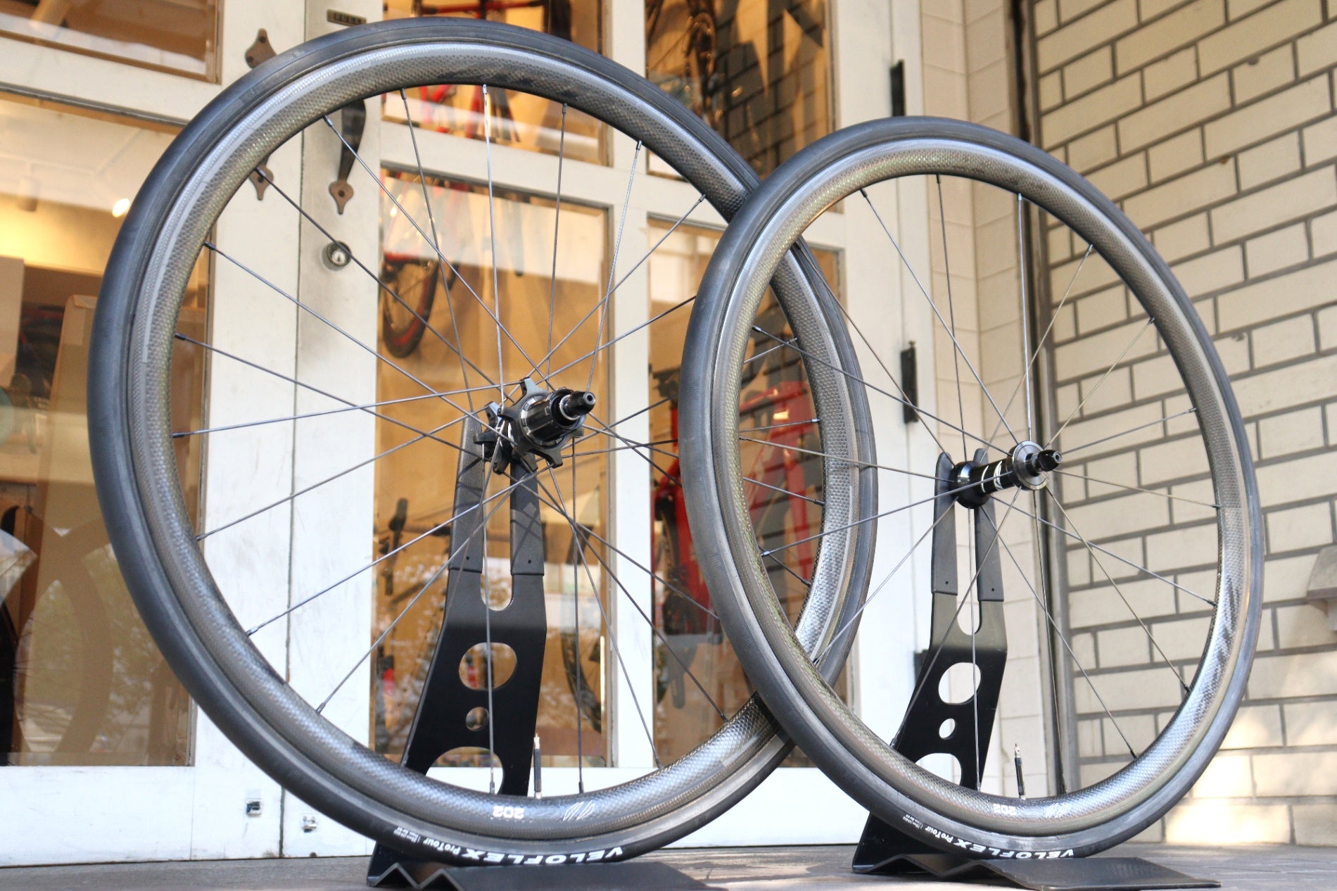 ZIPP202 カーボンホイール チューブラー シマノ11〜12速　リムブレーキ ジップ ZIPP 202 カーボン チューブラー ホイールセット シマノ11/12S